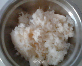 蛋炒饭的做法步骤：4