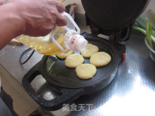 莲藕饼的做法步骤：5