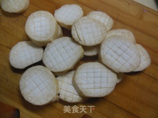 素鲍鱼——鲍汁杏鲍菇花样做的做法步骤：4