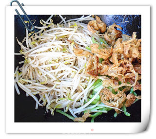 糖醋面筋绿豆芽的做法步骤：7