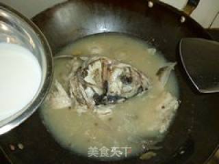 奶香鱼头汤的做法步骤：5