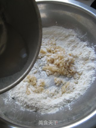 喜迎中秋佳节，自己动手做月饼——【苏式凤梨月饼】的做法步骤：2