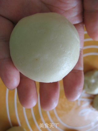 喜迎中秋佳节，自己动手做月饼——【苏式凤梨月饼】的做法步骤：16