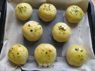 喜迎中秋佳节，自己动手做月饼——【苏式凤梨月饼】的做法步骤：21