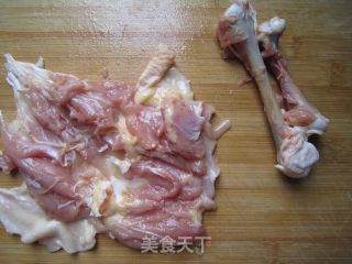 麻辣鸡丁的做法步骤：2