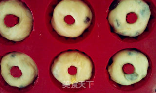 库克洛夫面包的做法步骤：6
