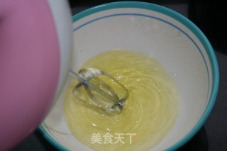 戚风蛋糕的做法步骤：2