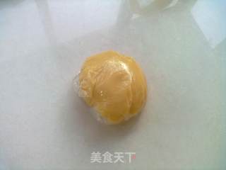 24图过程祥解～～中秋节预热——【广式蛋黄豆沙月饼】的做法步骤：7