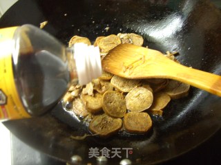 肉炒尖椒素鸡的做法步骤：7