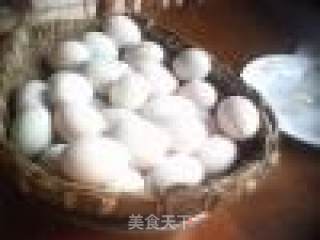 五香盐蛋的做法步骤：1