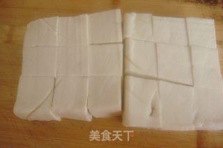 小锅鱼头豆腐---小妞家庭版的做法步骤：3