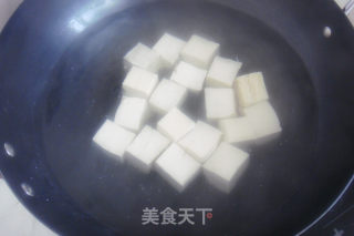 小锅鱼头豆腐---小妞家庭版的做法步骤：4