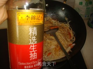 蚝油炒米粉的做法步骤：8