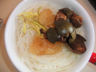 自制秋梨膏的做法步骤：1