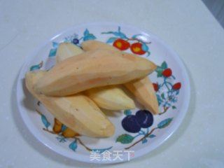 热气腾腾香甜美味的烤地瓜的做法步骤：1