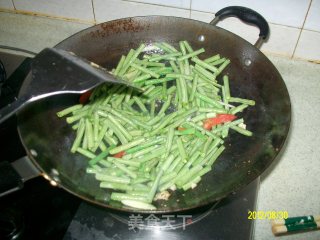 彩椒肉丝烧豇豆的做法步骤：10