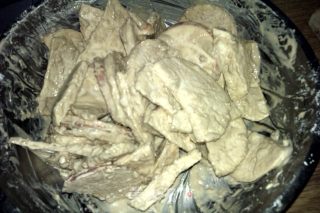 风味小吃——炸香芋片的做法步骤：4