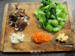 香菇油菜的做法步骤：4