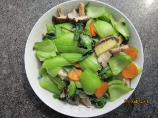 香菇油菜的做法步骤：6