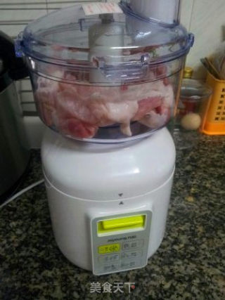 白菜猪肉水饺的做法步骤：4