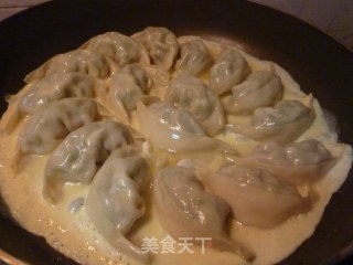 酸豆馄饨的做法步骤：11