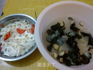 黑白配的做法步骤：1