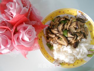 香菇鸡肉盖浇饭的做法步骤：8