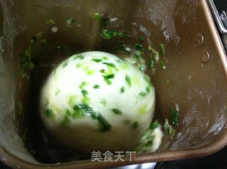 葱油小面包的做法步骤：2