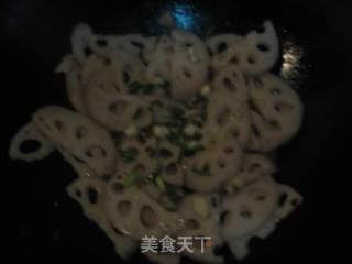 葱花藕片的做法步骤：6