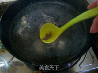 乌鸡汤的做法步骤：5