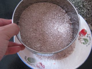 浓郁巧克力麦芬的做法步骤：4