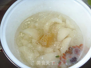 冰糖雪梨的做法步骤：4