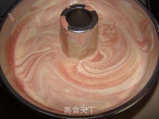 红曲大理石戚风蛋糕的做法步骤：12