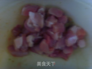 肉段烧茄子的做法步骤：1