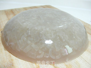 猪肉萝卜灌汤包的做法步骤：1