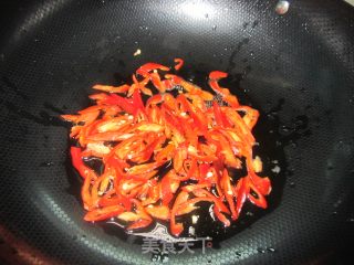 红酒烧豆腐的做法步骤：3