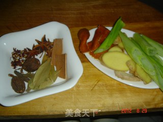 红烧牛肉的做法步骤：3