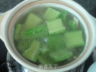 黄豆苦瓜汤的做法步骤：6