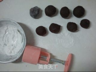 冰皮月饼的做法步骤：7