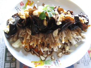 凉拌沙葛木耳的做法步骤：6