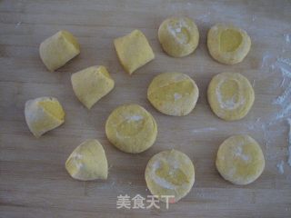 南瓜麦穗素馅包的做法步骤：12
