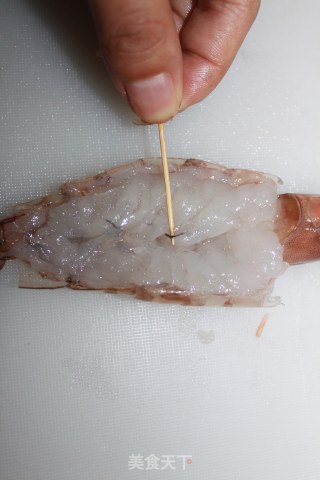 【蒜蓉烤大虾】的做法步骤：4