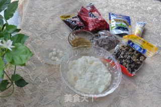 炼奶什锦八宝饭的做法步骤：1