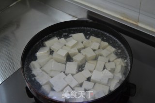 【顶级厨师】--【黄鳝海米炖豆腐】的做法步骤：4