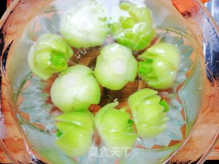张炎家创意菜之一------浇汁青菜花的做法步骤：7