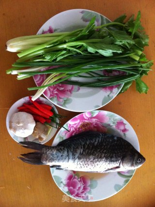 烧烤味锡纸包鱼的做法步骤：1