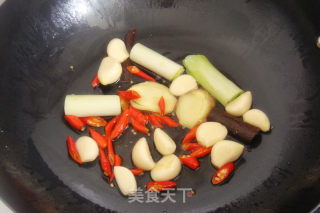 香辣土豆鸡---简单炖菜几步搞定的做法步骤：4