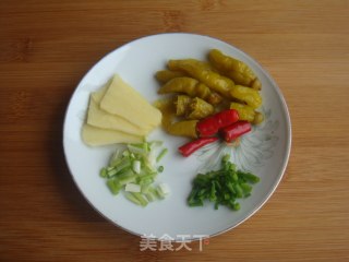 酸鲜墨鱼仔的做法步骤：5