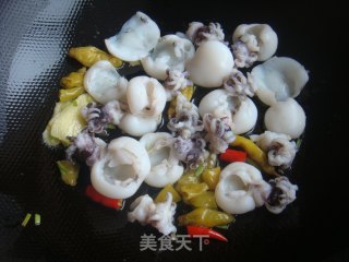 酸鲜墨鱼仔的做法步骤：7