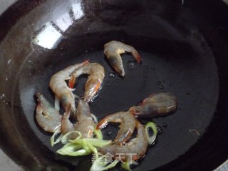 鲜虾萝卜汤的做法步骤：4